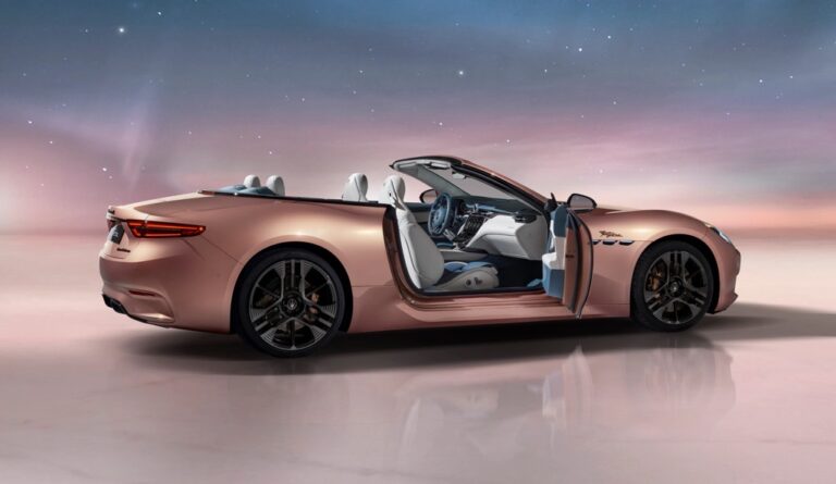 2025 Maserati GranCabrio Folgore Reveal Exterior, Interior