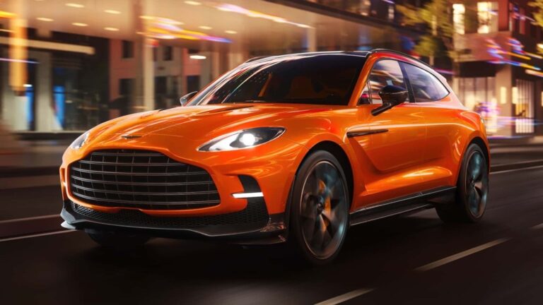2025 aston martin dbx707
