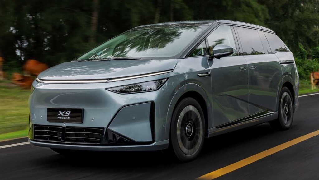 XPeng X9 PowerX review