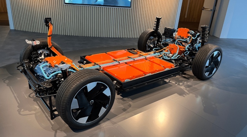 Battery Safety Under Scrutiny: Volvo Launches Preventive Recall for EX30 3 Volvo EX30