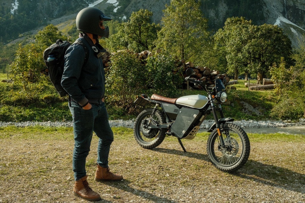 Black Tea Motorbikes Bonfire S 2 Black Tea Motorbikes