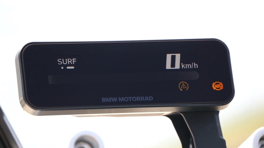 BMW CE 02