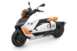 BMW CE 04