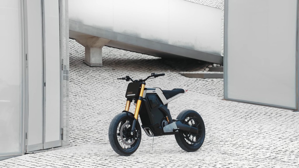 DAB E RS electric motorcycle