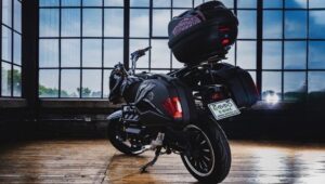 Emmo Kamen Turbo electric motorcycle