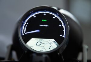 Horwin CR6 electric motorcycle