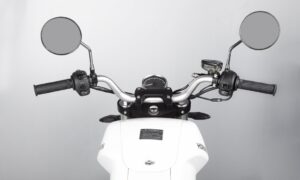 Horwin CR6 electric motorcycle