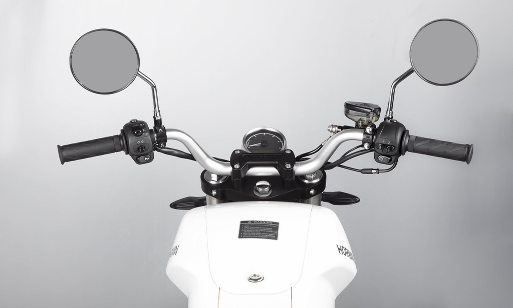 Horwin CR6 electric motorcycle