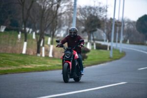 REZON Bohemia Electric Motorcycle