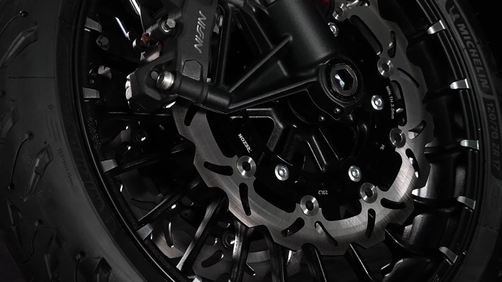 REZON Bohemia Electric Motorcycle