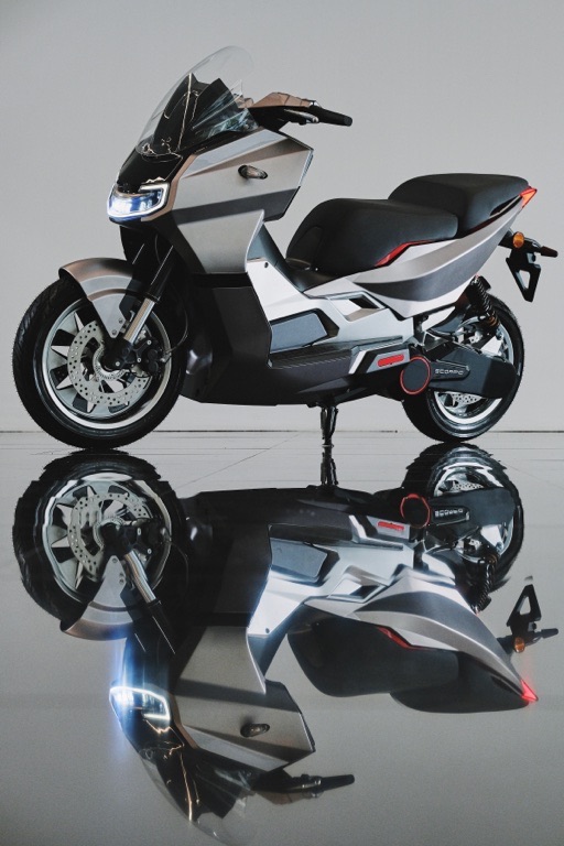 Scorpio Electric X1 Electric Scooter