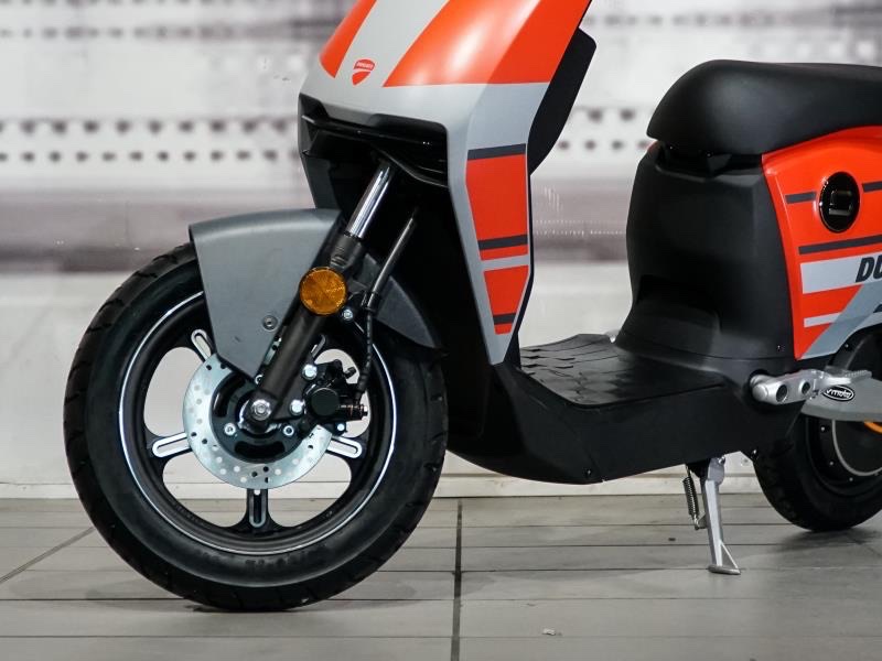 Super Soco CUX SE DUCATI Electric Scooter