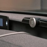 Volvo EX60 Delivers 400-Mile Range and 670 HP: The Electric SUV That Challenges Tesla 21 2027 Volvo EX60 interior