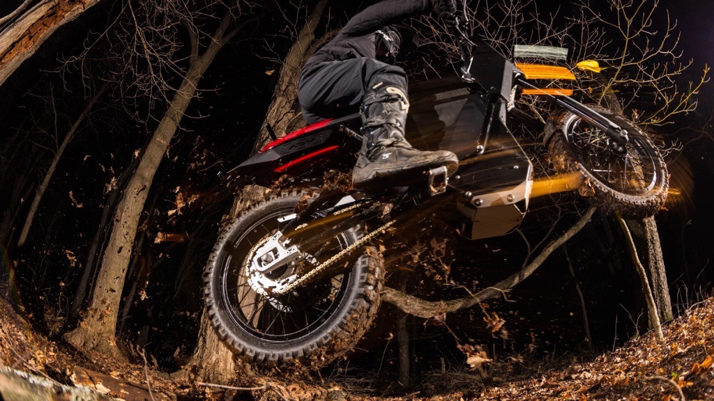 Land Moto District ADV