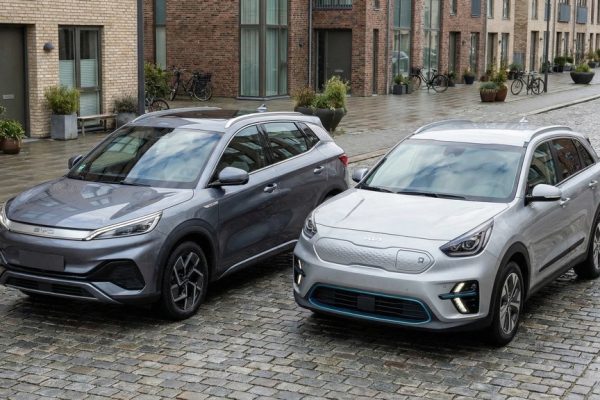BYD Atto 3 vs Kia Niro EV 2025 comparison