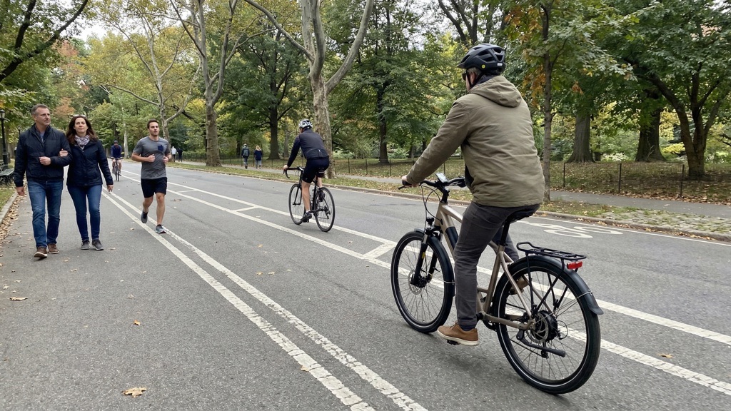 E-Bike Classes Explained (Class 1 vs 2 vs 3): Speed, Laws & Which One to Buy in 2026 8 E-Bike on Shared Use Path