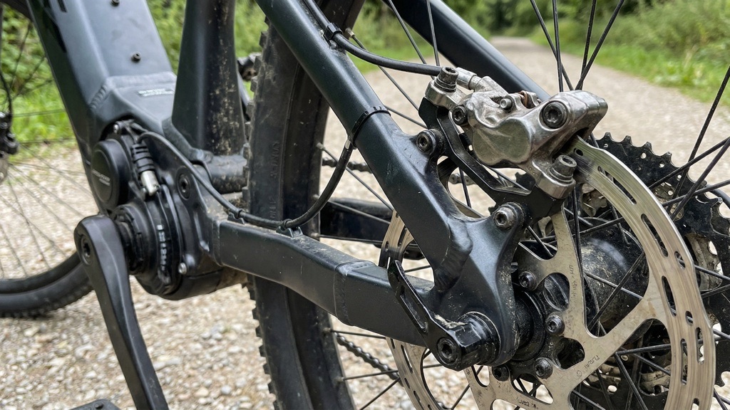 Electric Bike Buying Guide 2026 6 Hydraulic Disc Brakes and Torque Sensor Detail