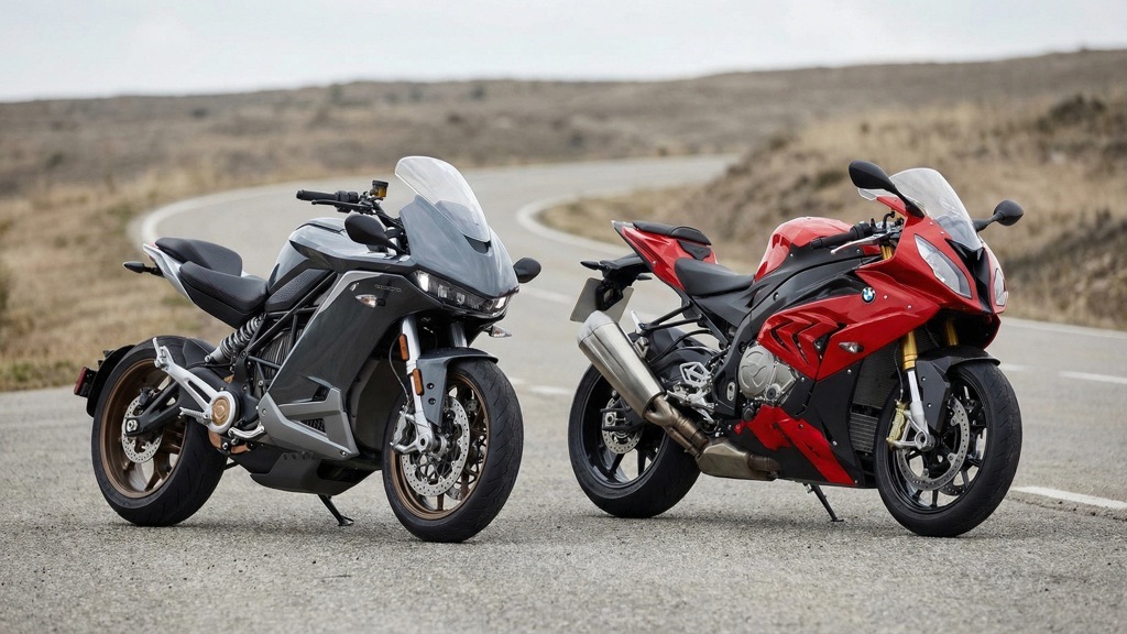 Electric vs gas motorcycle range comparison