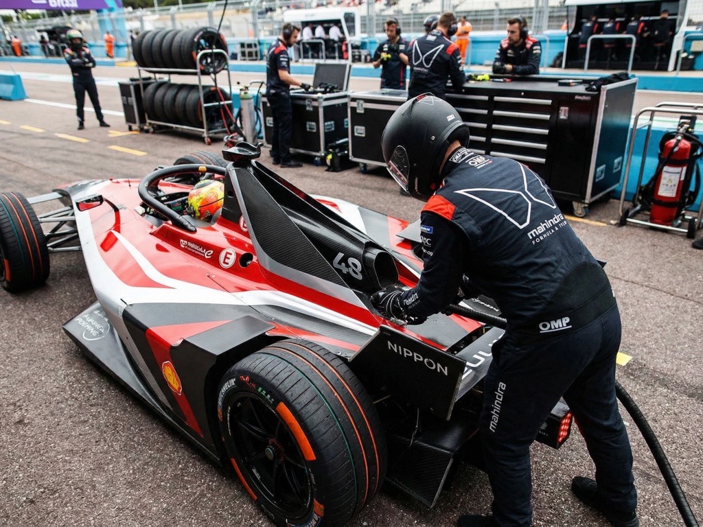 Formula E PIT BOOST