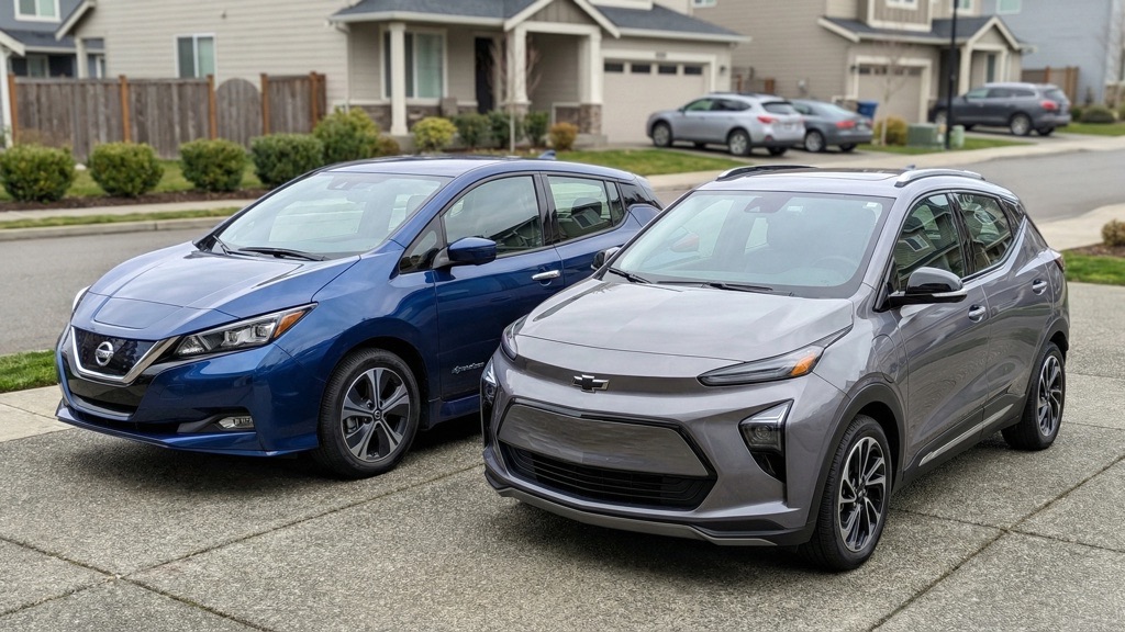 Nissan Leaf vs Chevrolet Bolt EUV 2026 Comparison