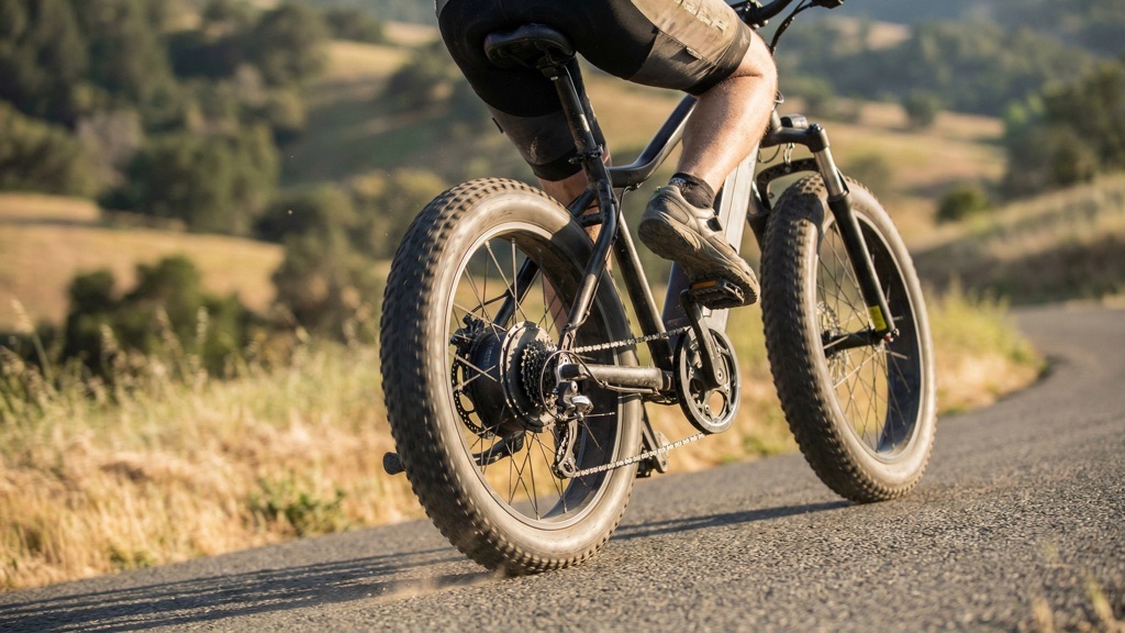 RadRover vs Aventon Aventure (2026): Which Fat Tire E-Bike Should You Buy? 6 Torque vs Cadence Sensor Feel