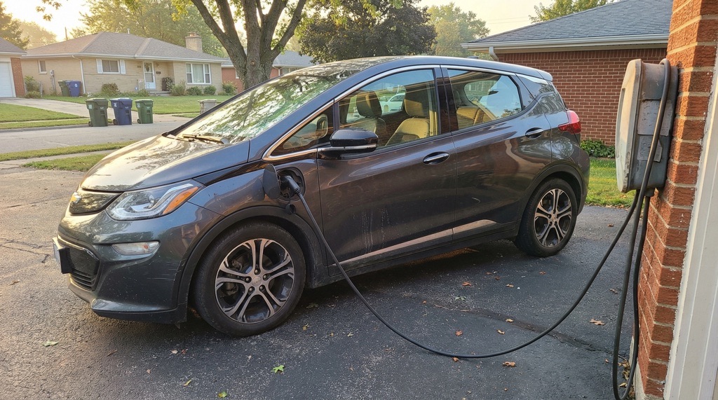 Used electric car charging at home in real ownership conditions