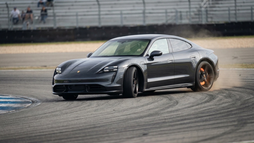 Porsche Taycan Turbo S Track Performance